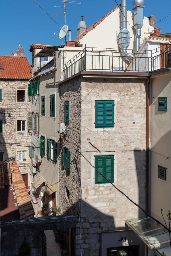 Camenno Apartments-The Heart Of Diocletian'S Palace-Open All Winter! Split Bagian luar foto
