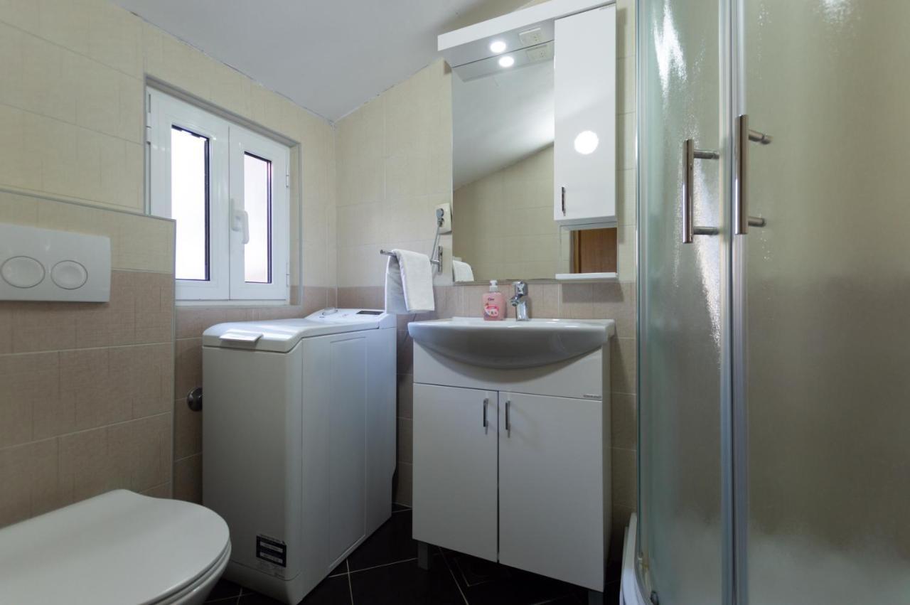 Camenno Apartments-The Heart Of Diocletian'S Palace-Open All Winter! Split Bagian luar foto